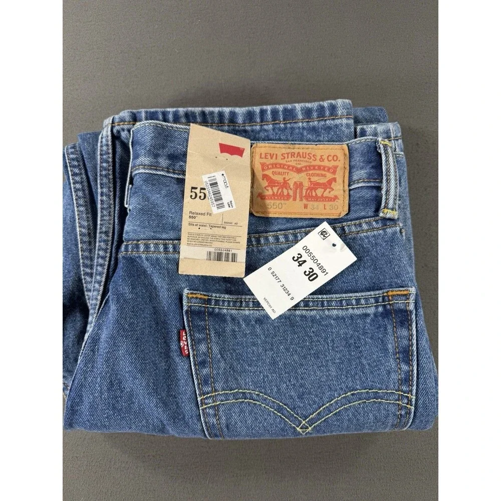 Levi's 550 Jeans Men's 34x30 Relaxed Fit Tapered Leg Blue Denim Work Casual NEW